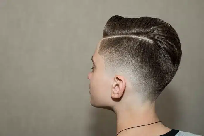 Idées de coiffure tendance pour votre Petit Garçon : Inspiration et Conseils