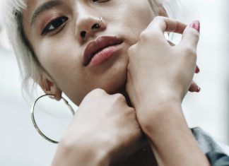 Beauté et audace : adopter les looks qui font tourner les têtes Beauté et audace : adopter les looks qui font tourner les têtes