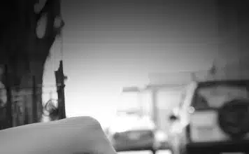 Intégrer des chaussures vintage des années 20 dans votre garde-robe moderne : un pas vers l’élégance rétro